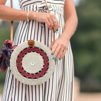 Sac en rotin blanc tresse rose